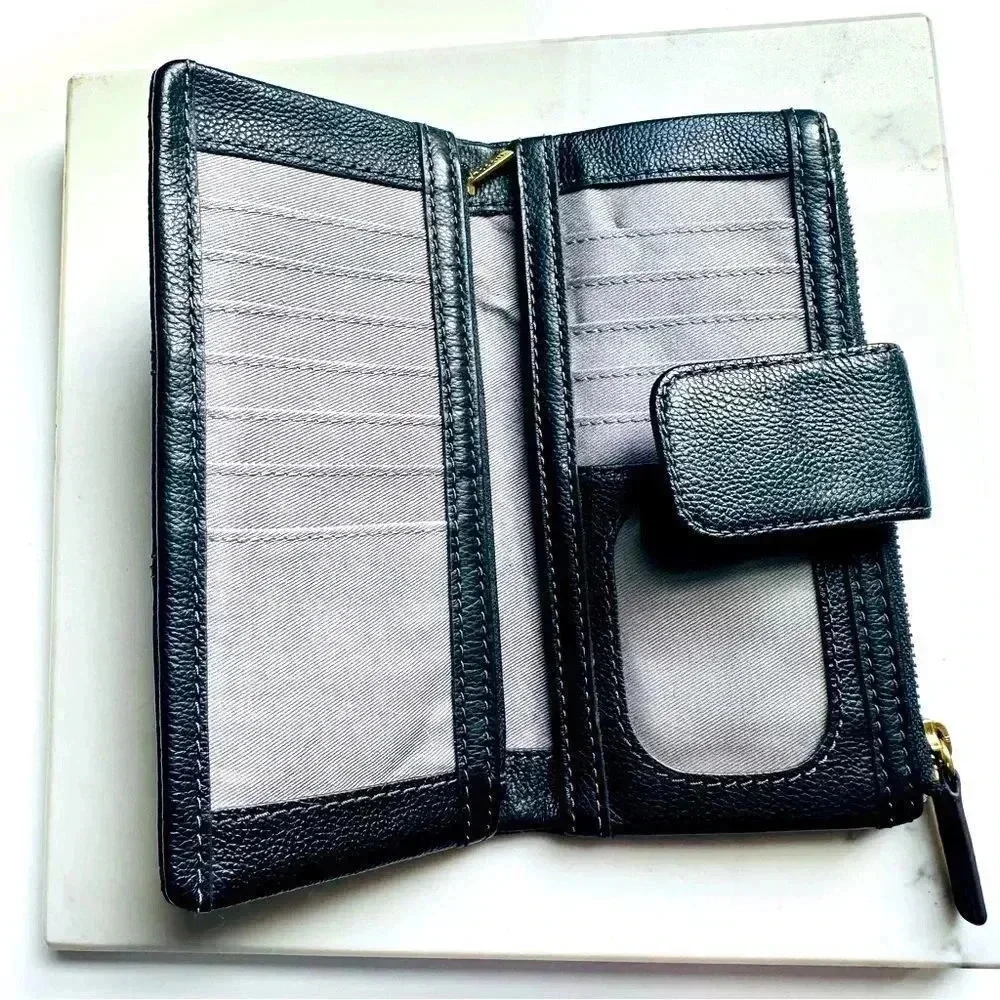 NWOT Fossil Ella Leather Clutch Large Bifold Wallet